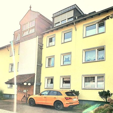 Modernes Und Ruhiges Appartement Mit Loggia Marl Exterior foto
